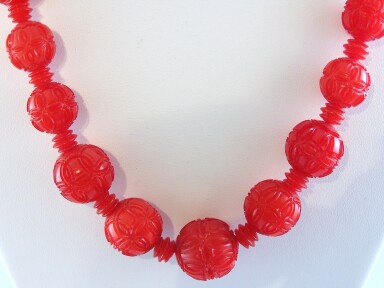 BN37 red carved celluloid necklace